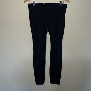 Gap black leggings size M